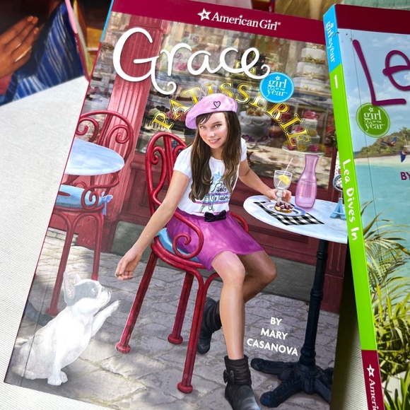 AMERICA GIRL COLLECTION #21 BOOKS - Picture 16 of 16